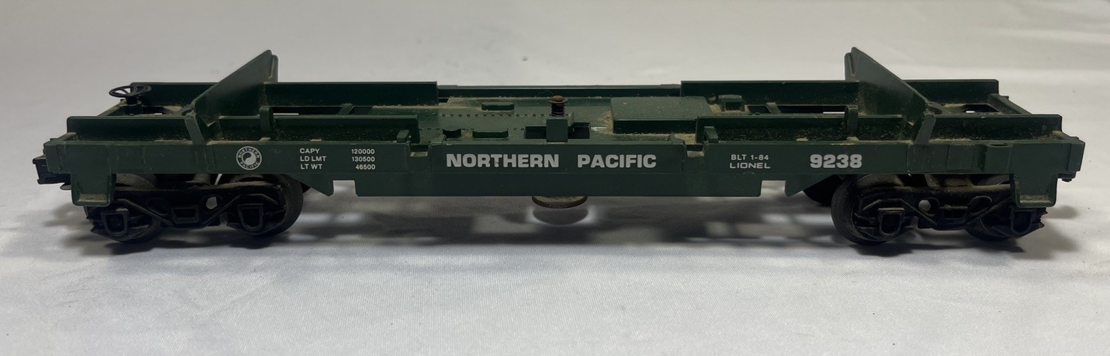 Lionel 9238 O Gauge Northern Pacific Flatcar 1984 Model Train Rolling Stock