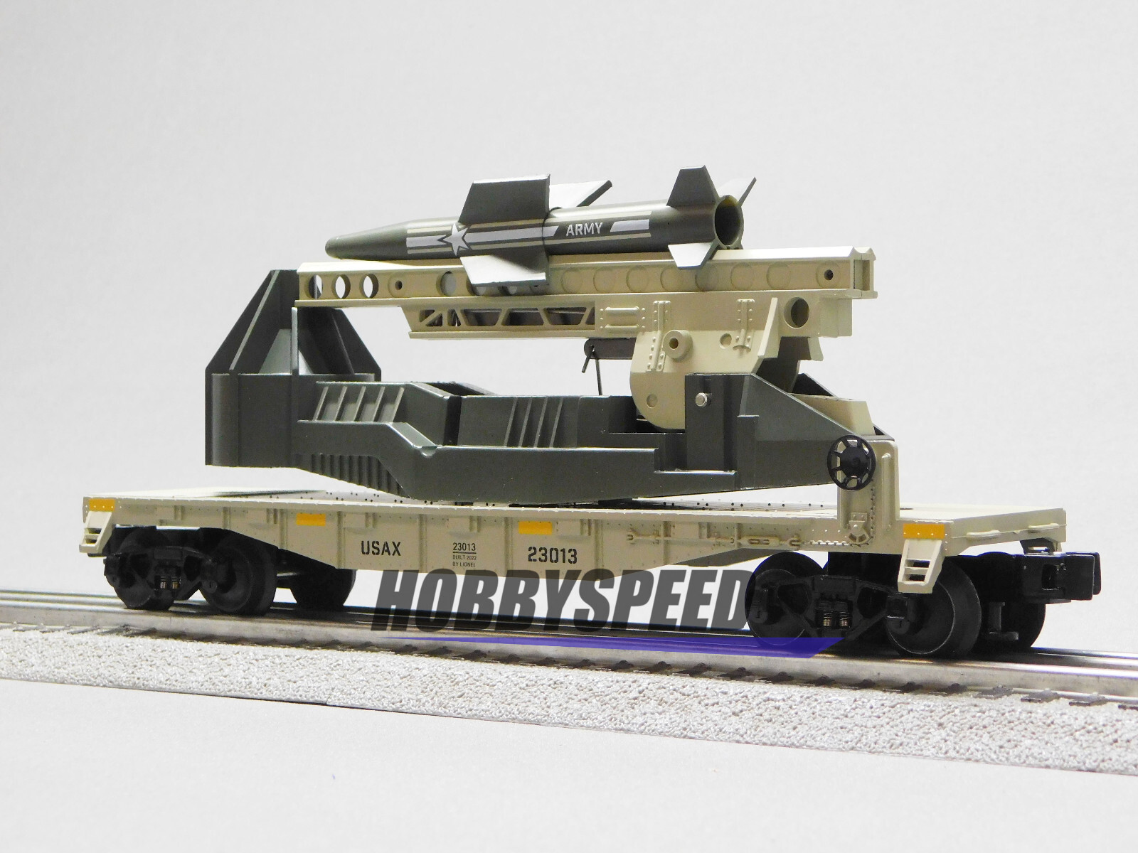 LIONEL US ARMY MISSILE LAUNCH CAR #23013 O GAUGE military train 2223010-M NEW