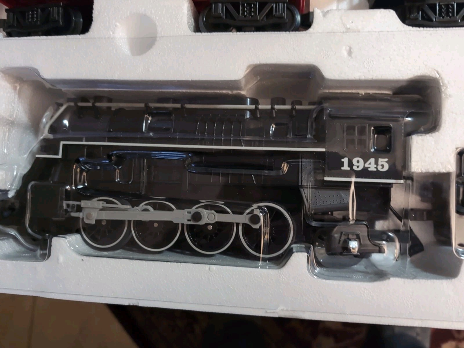 Lionel Santa Fe Train set Ready-To-Go g gauge 7-11193 remote. New . Never Run