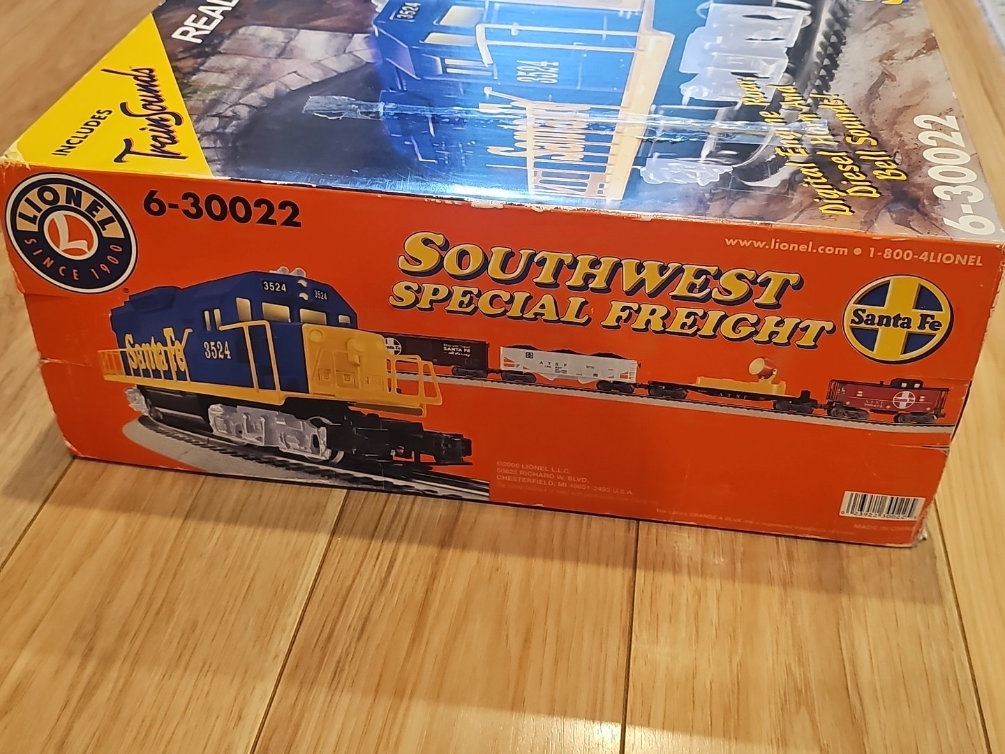 2006 LIONEL TRAIN SET SOUTHWEST SPESIAL FREIGHT 6-30022