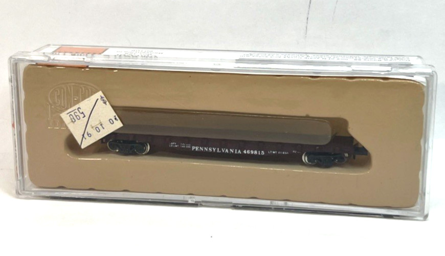 Vintage N-Scale Con-Cor 50’ Steel Flatcar Plastic Model PRR Road No. 469815 NOS