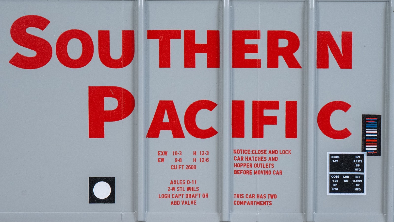 PS-2 Covered Hopper – Southern Pacific™ #401520