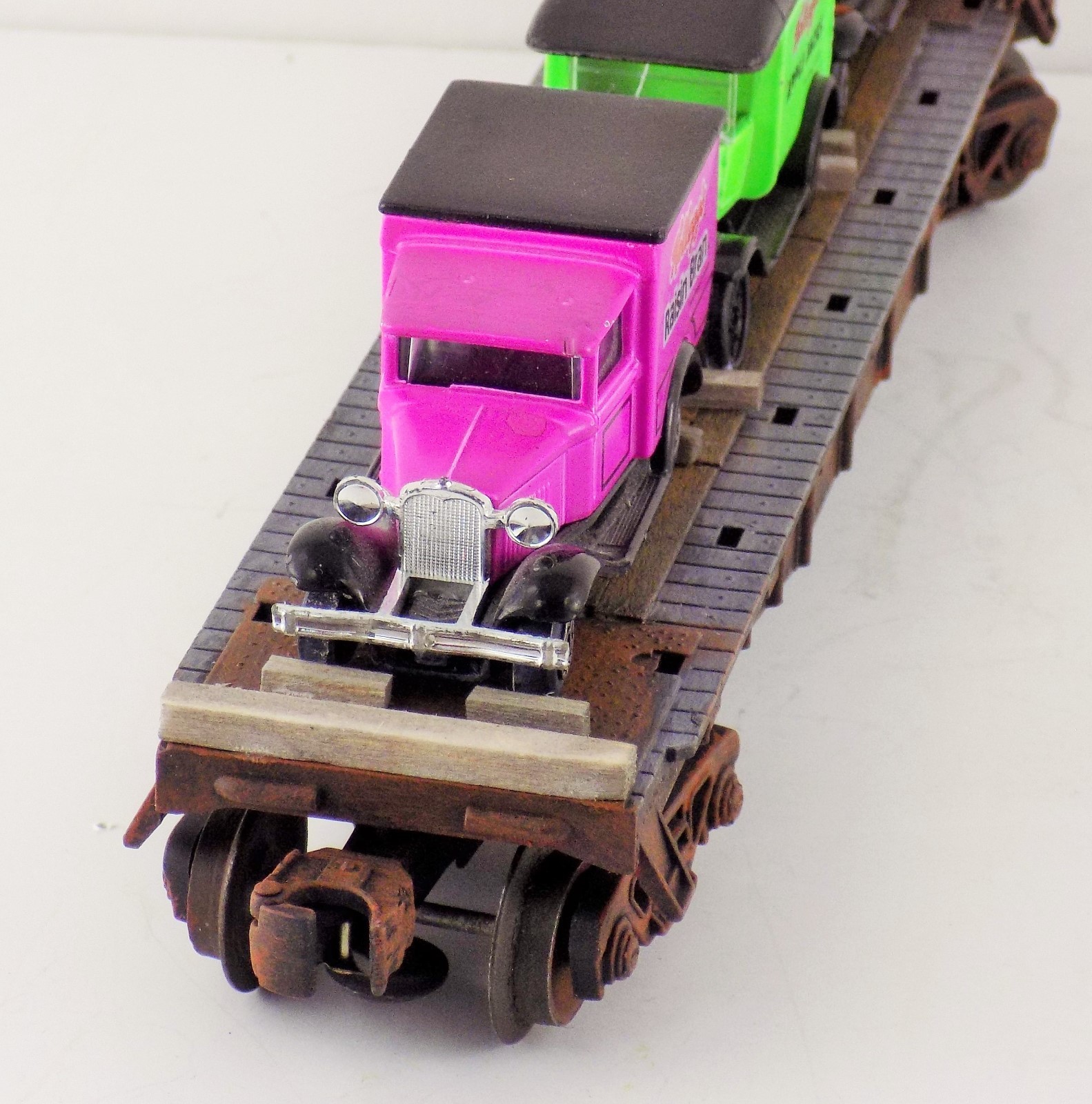 NEW O LIONEL FLAT CAR ANTIQUE TRUCKS CUSTOM LOAD COLLECTIBLE HAND MADE GIFT