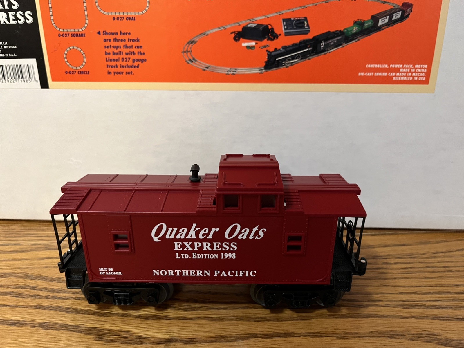 Lionel 6-11985 Train Set Quaker Oats 1998 – NEW IN BOX certificate of ownership