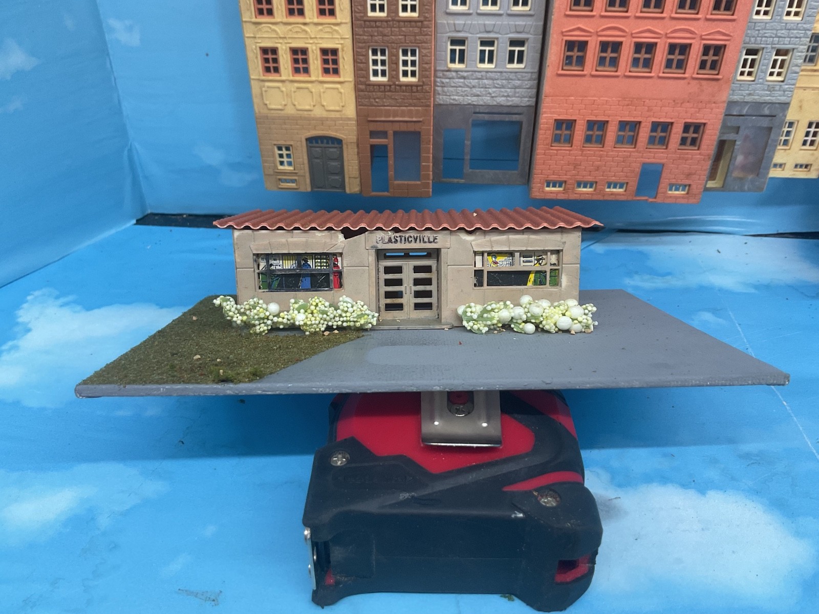 HO SCALE TOWN LIBARAY