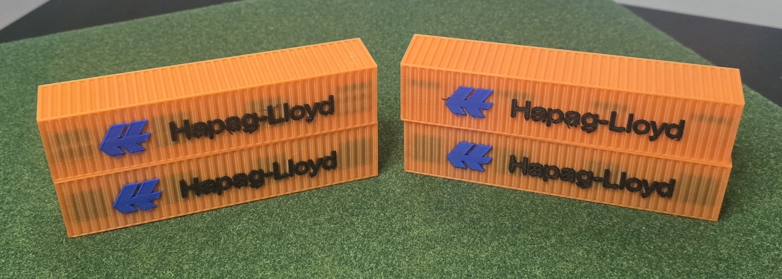 4 Pack HO 1/87 Scale 40′ Shipping Containers Hapag-lloyd Road Name FreeShip
