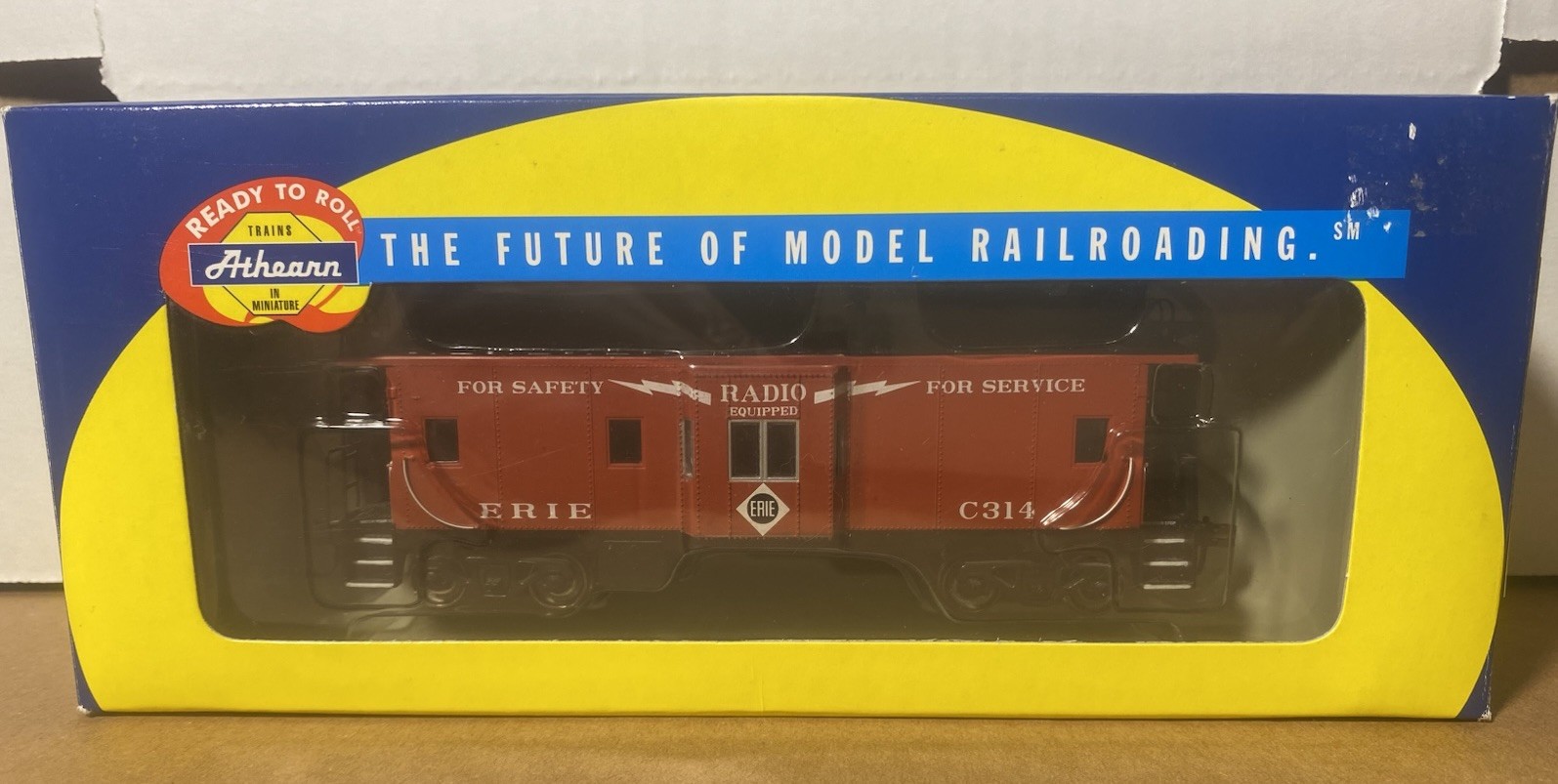 Athearn 7466 Erie Bay Window Caboose -Radio Equipped – New In Box Hard To Find