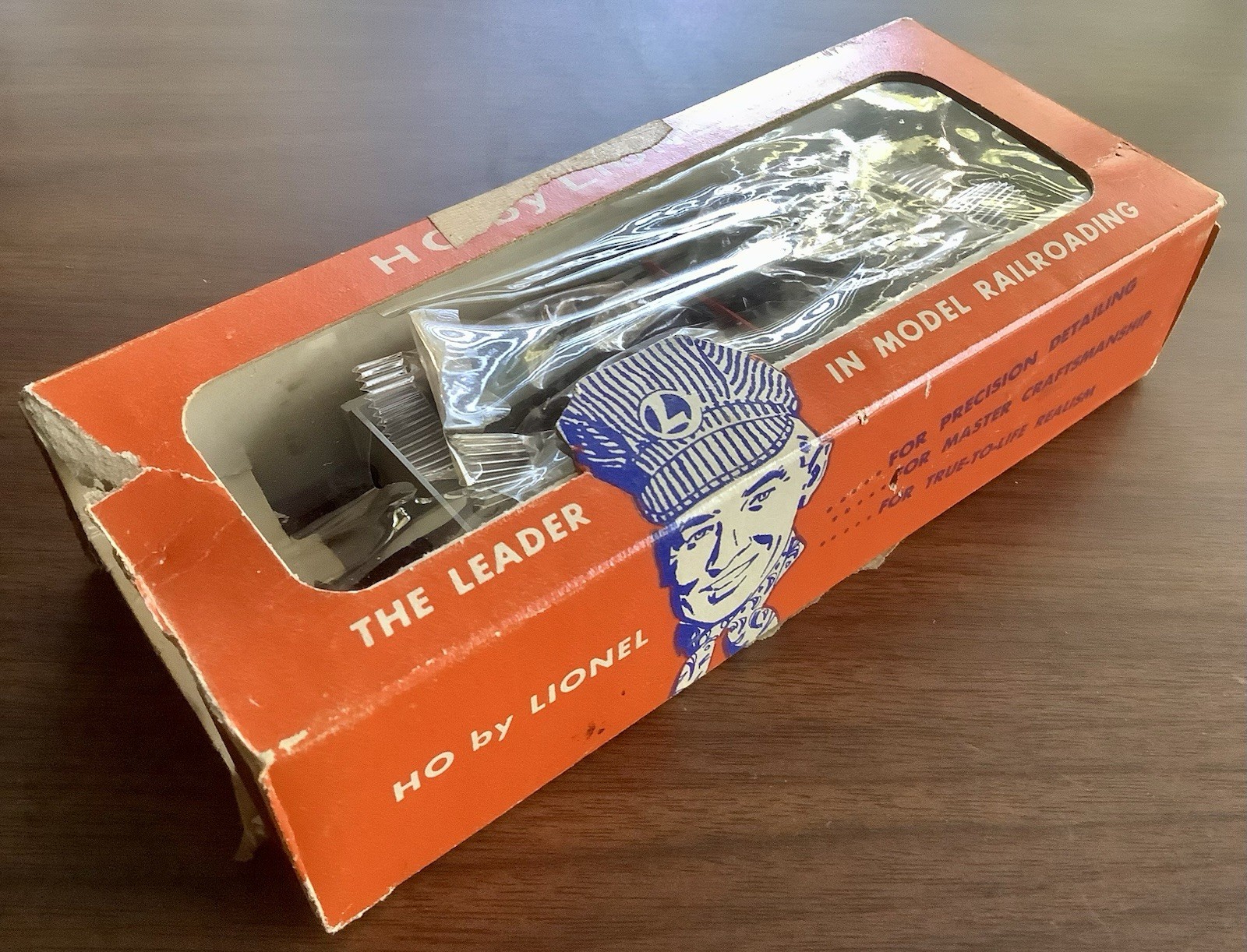 Lionel HO Scale #0301 Operating Coal Dump In Box w/Receiving Bin 301-16