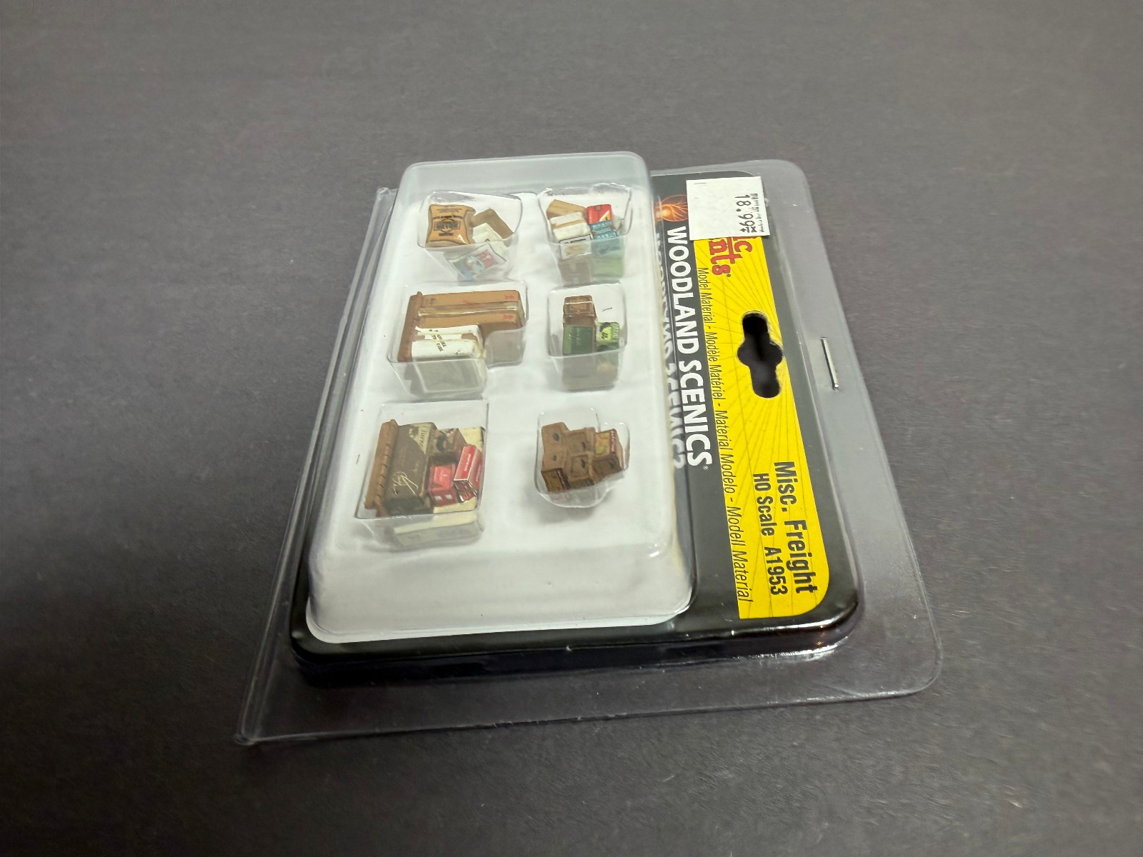 Scenic Accents Woodland Scenics MISC FREIGHT A1953 HO Scale Train Set