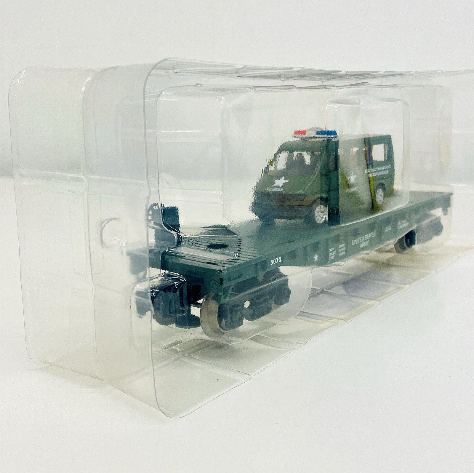Menards Gold Line US Army SFC Flatcar w/ Army Van 279-3449 New Sealed