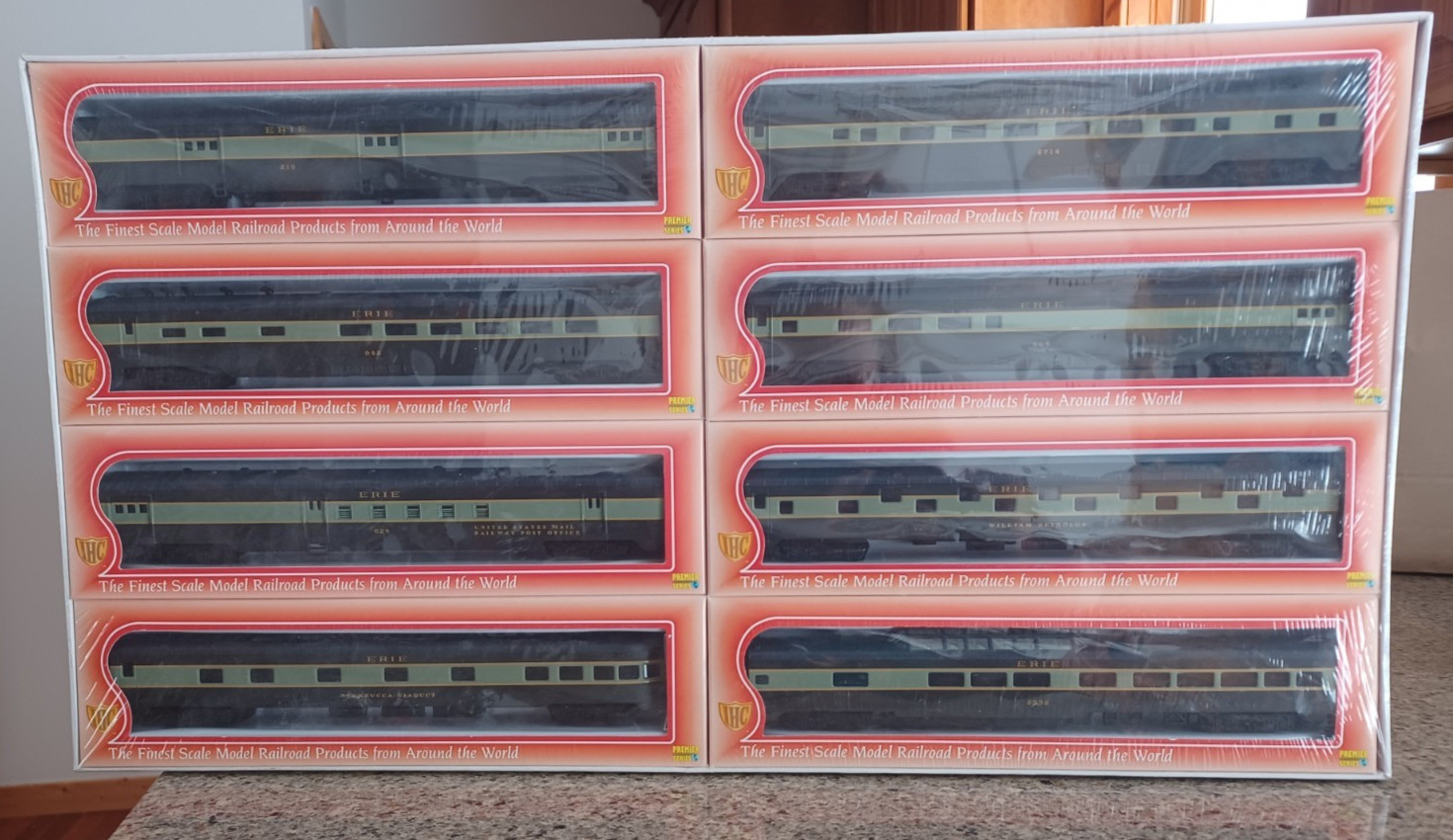 IHC – HO SCALE – SS – PS – 8 CAR SET – ERIE – #48078