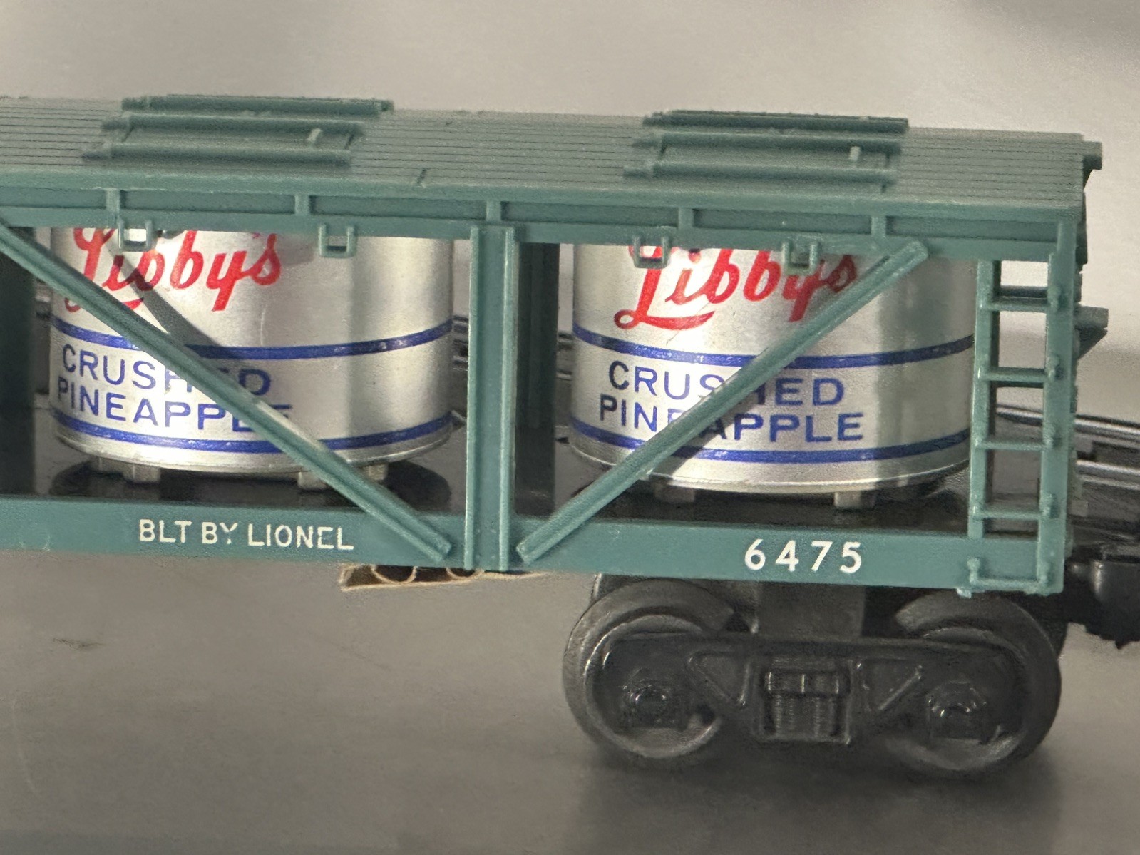 EXTREMELY RARE – 63-6475 Lionel AQUA Body Pickles Car – O Scale – AQUA