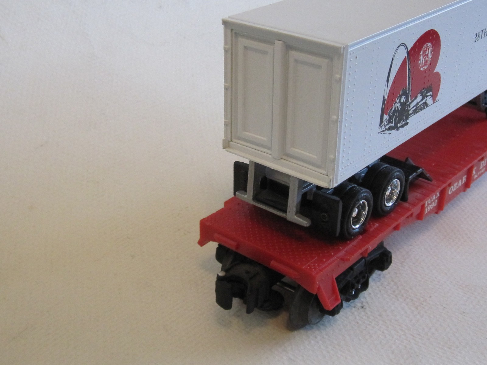 Lionel O Scale TCA St Louis Convention Trailer on Flatcar #52003 Ozark Division
