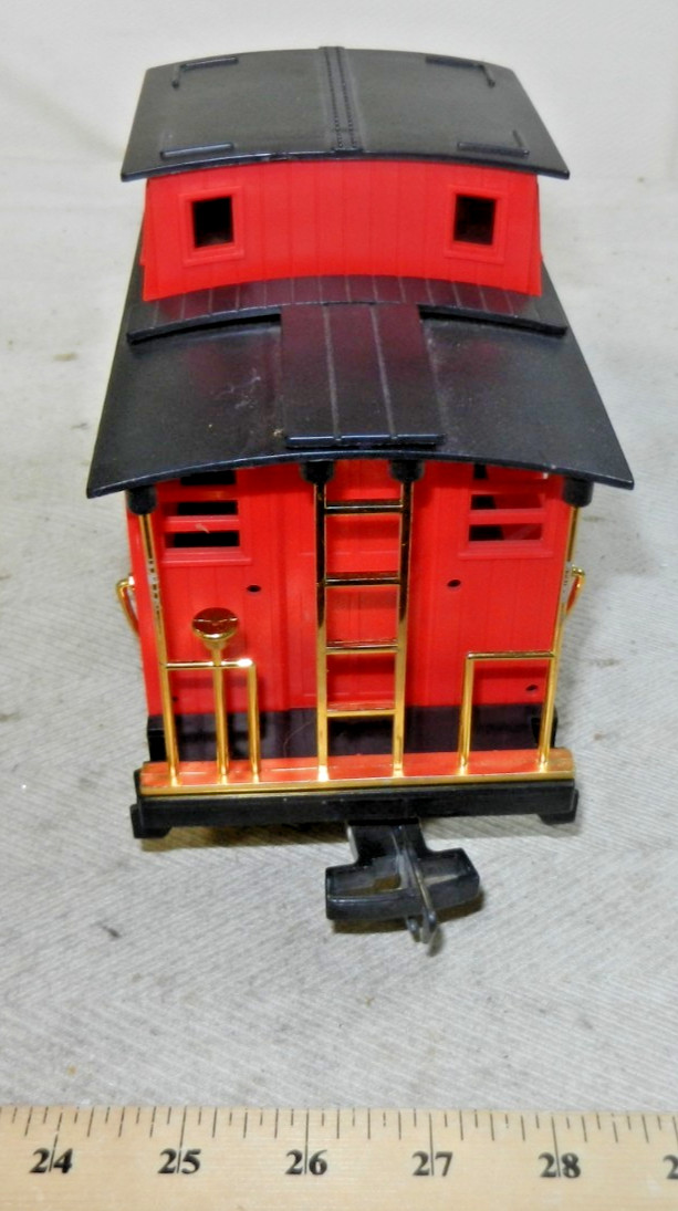 Scientific Toys Rio Grande #4067 Bobber Caboose G Scale, Red , lightly used (C)