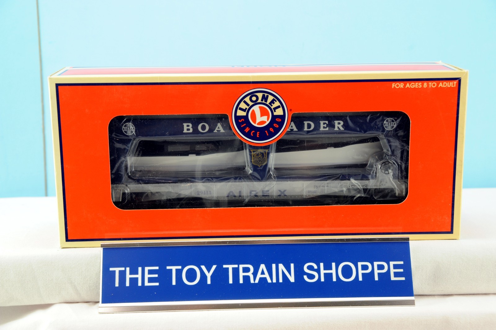 LIONEL 29413 AIREX BOAT LOADER W 4 BOATS. NEW IN BOX.