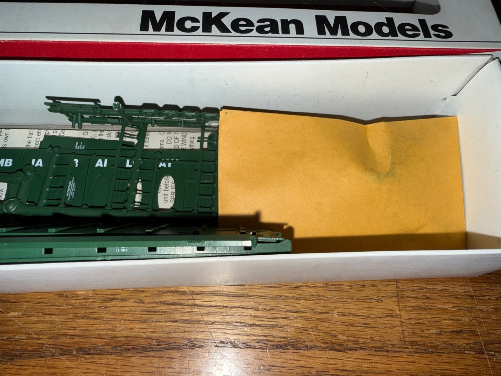 McKean Models #1705 BRITISH COLUMBIA Center Beam Oval Flat Car # 871244 NOS