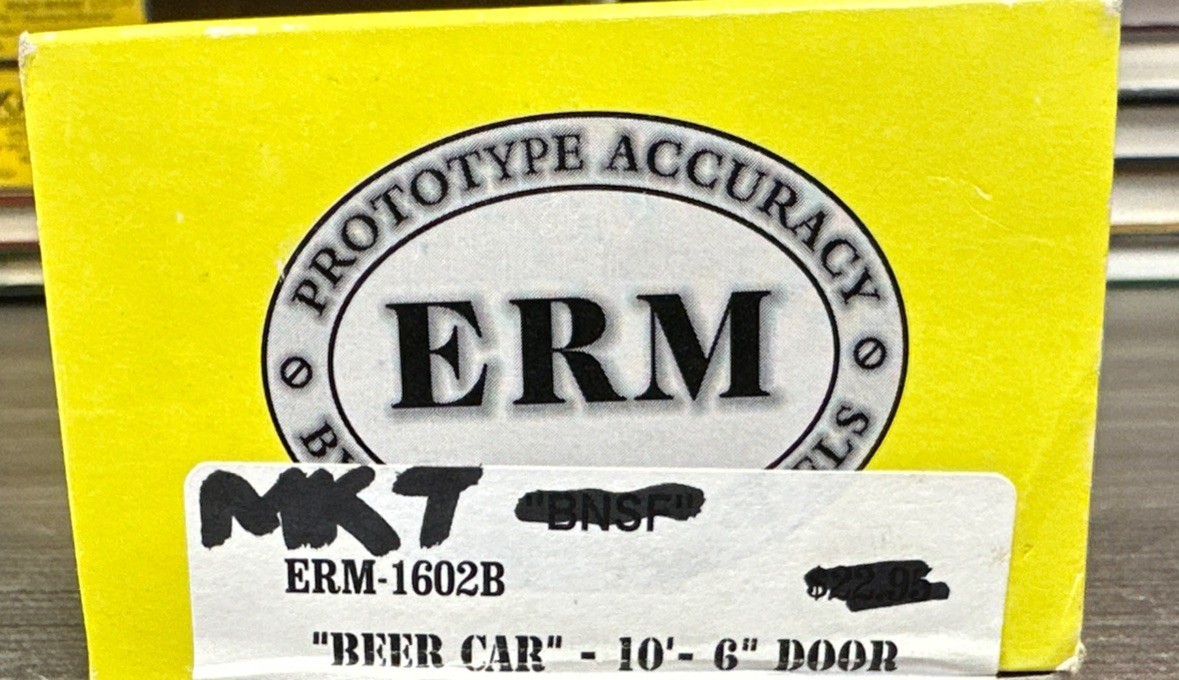 ERM RTR HO ERM-1602B Beer Car BNSF #781678 NIB