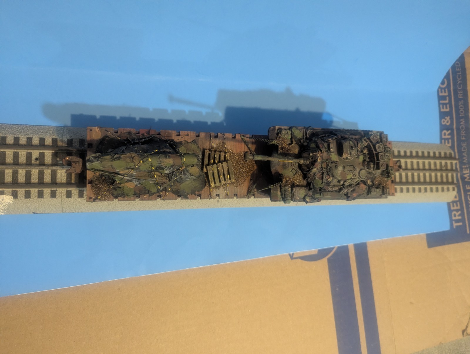 trains tanks and plane .US Marine Corps Tank On A Flatbed Train,O gauge 1:48