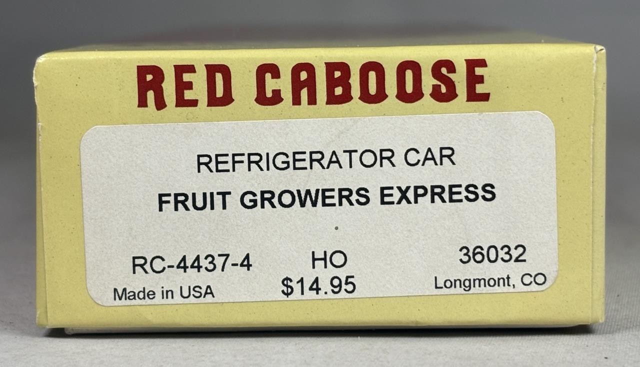 Red Caboose HO Fruit Growers Express 40′ Iced Reefer #36032, NIB!