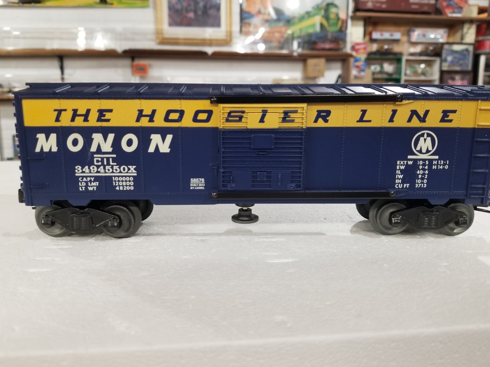 LIONEL LCCA EXCLUSIVE OPERATING BOX CAR #3494-500X MINT IN THE BOX