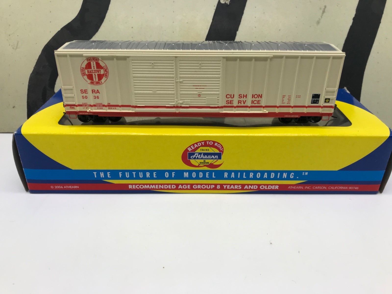 Athearn Ho Scale Sierra Railroad 50′ FMC Boxcar Road #5036 RTR NOS