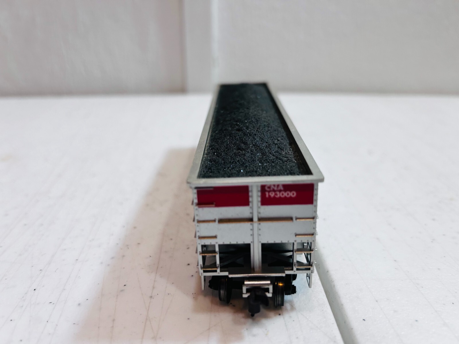 Atlas 20 001 759 – Canadian National #193000 Aluminum Coal Gondola – HO Scale