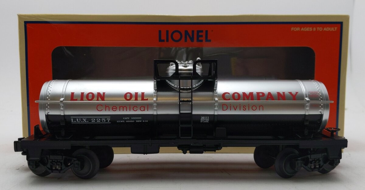 Lionel 6-36111 LUX Lion Oil Rio Grande Single Dome Tank Car #2257 EX/Box