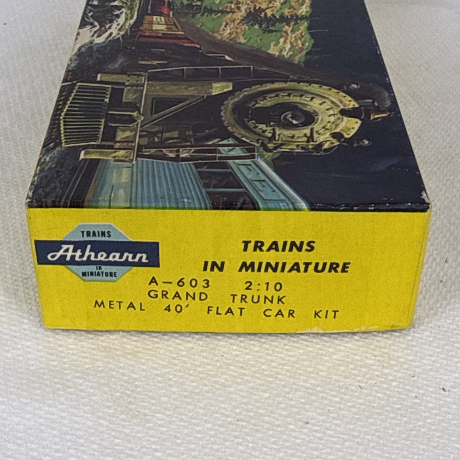 Athearn Ho, Yellow Box , A-603 2:10 ,Grand Trunk, Metal 40’ Flat Car Kit