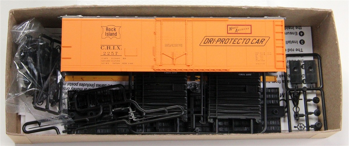 Accurail 8514 HO Scale Rock Island 40′ Steel Reefer Building Kit – Road #: 2257