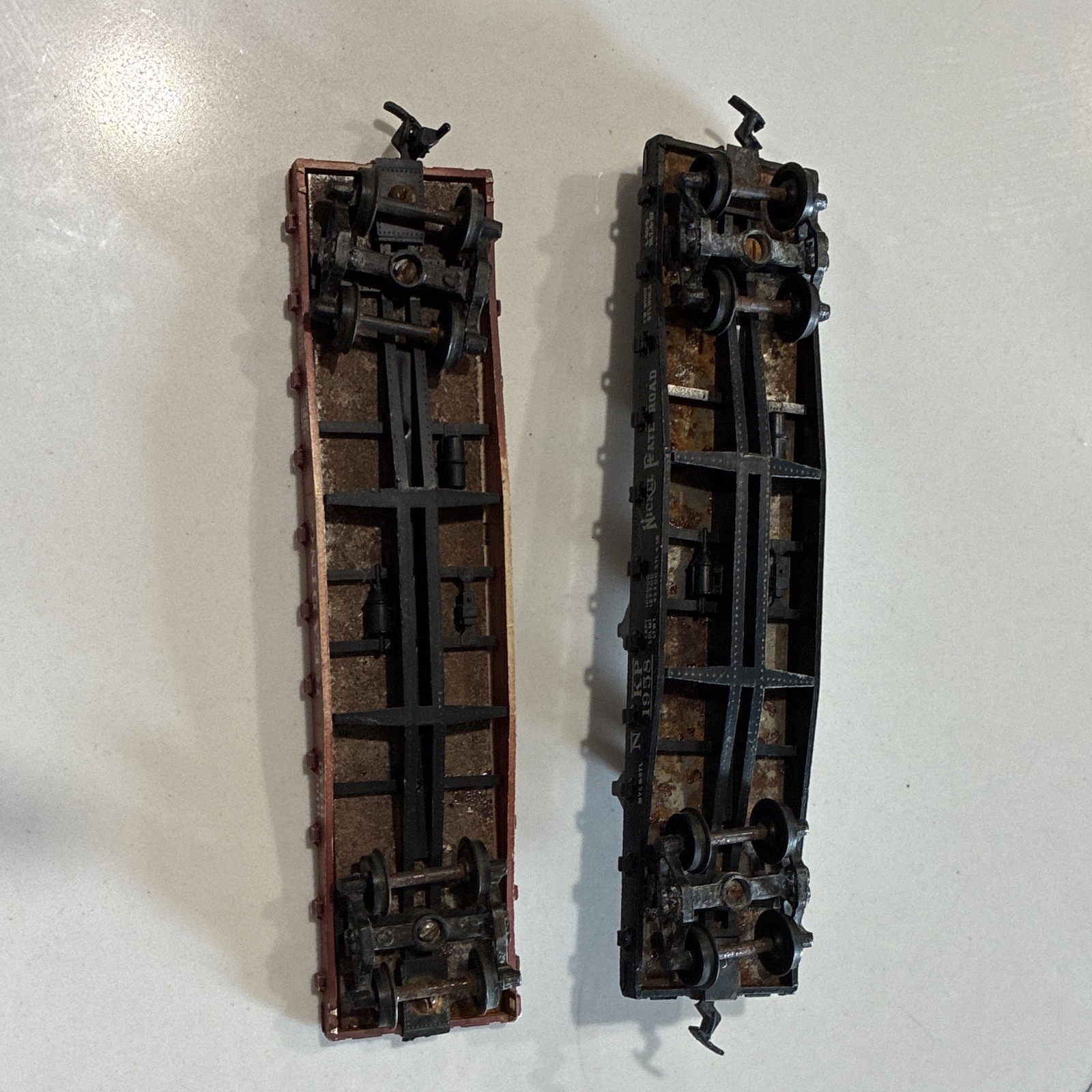 O Gauge 3-Rail Hopper Cars NKP 1958 Reading RDG 9440 Black Brown