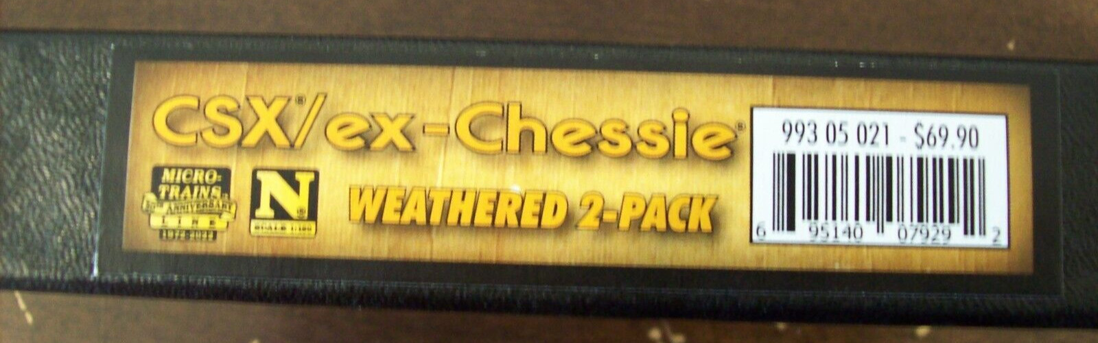 Micro-Trains C.S.X. / ex-Chessie Weathered 3 Bay Hopper 2 Pack #993-05-021