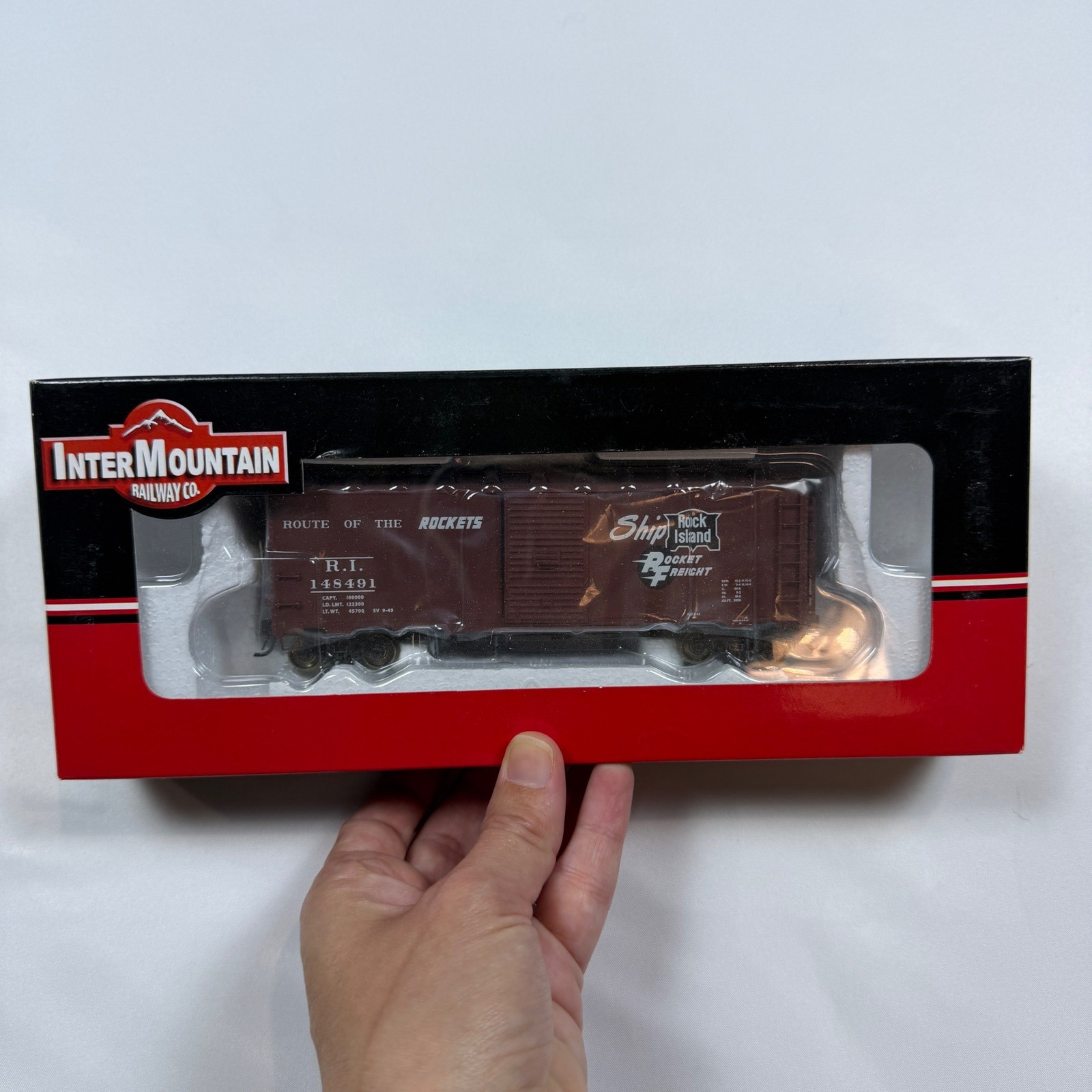 InterMountain Boxcar Rock Island HO Scale 1937 AAR Modified Limited Edition