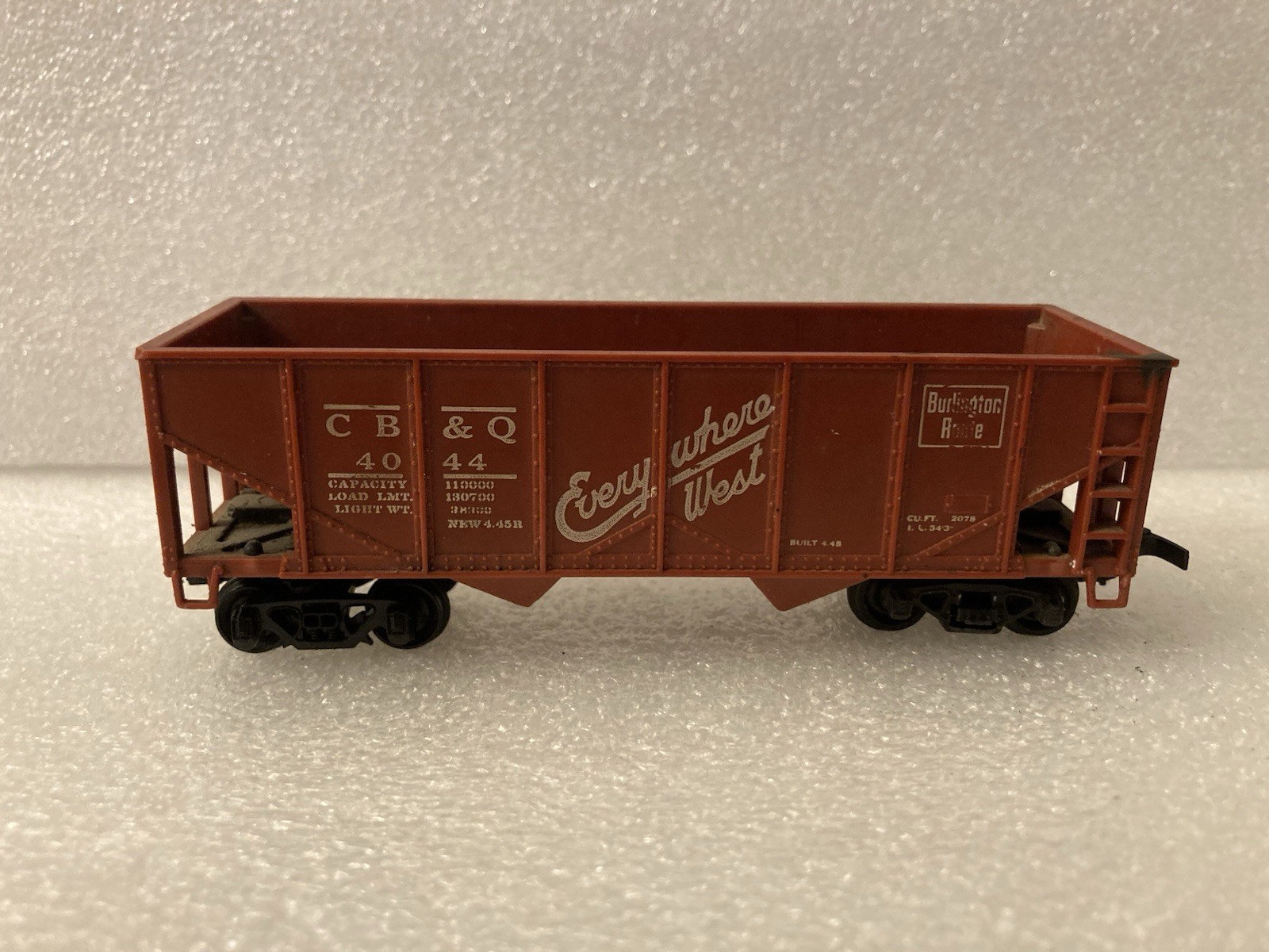 Vintage Revel Copyright 1956 HO C B & O Twin Bay Hopper 1210X6217-1125