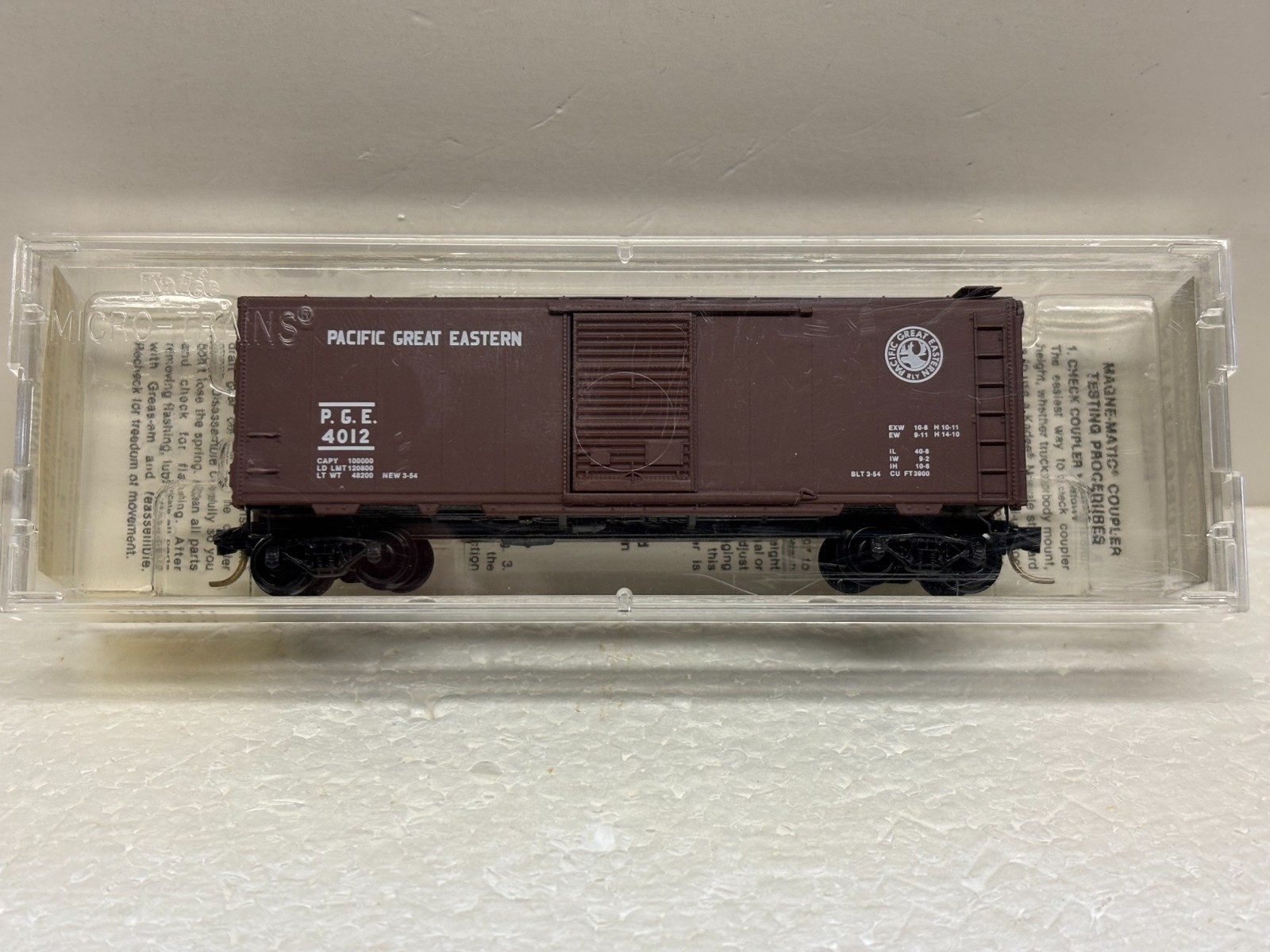 N Scale Kadee Micro Trains MTL 20970 Pacific Great Eastern PGE 4012 Box Car