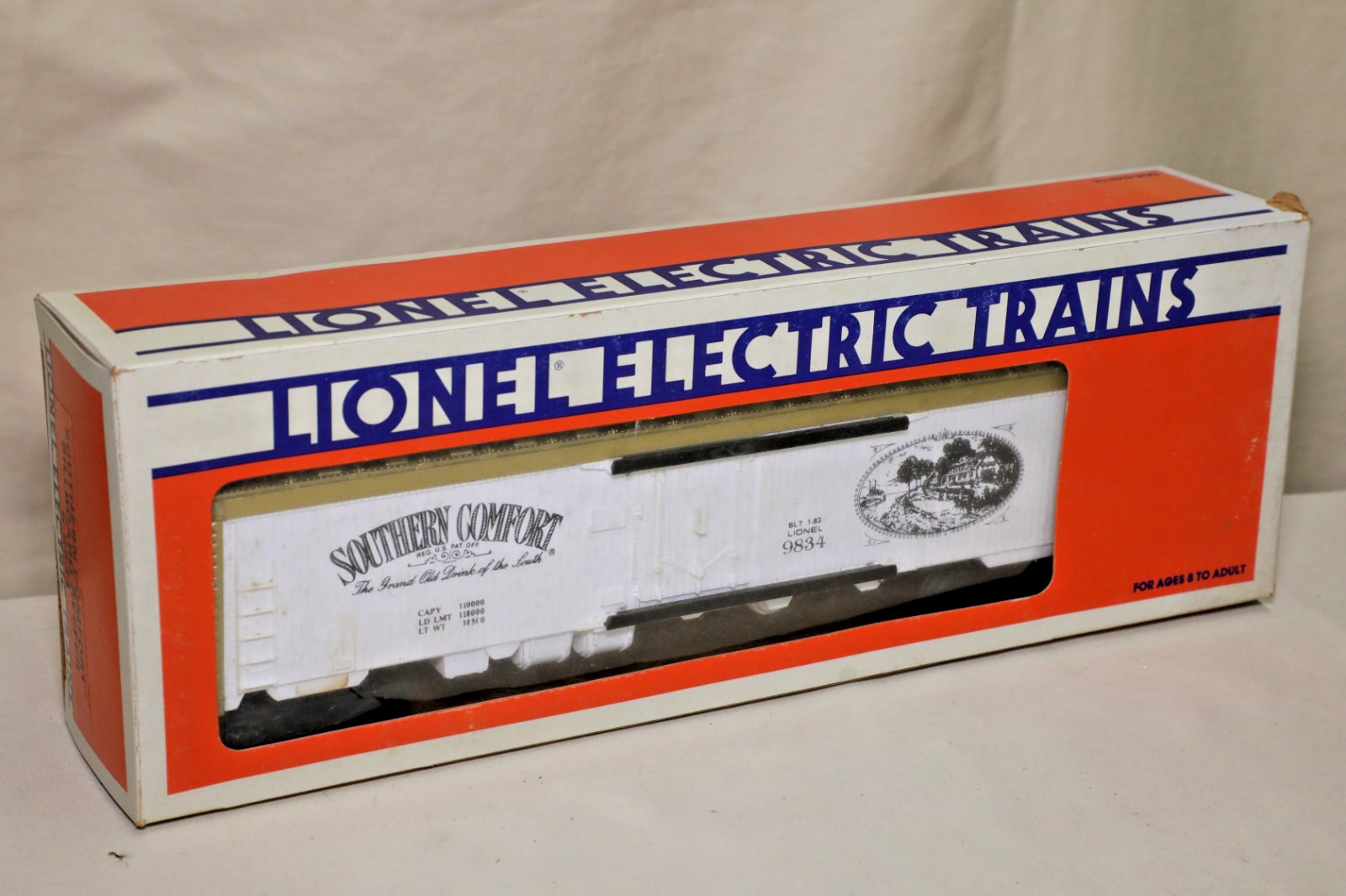 Lionel6-9834 Southern Comfort Billboard Reefer in Original Box
