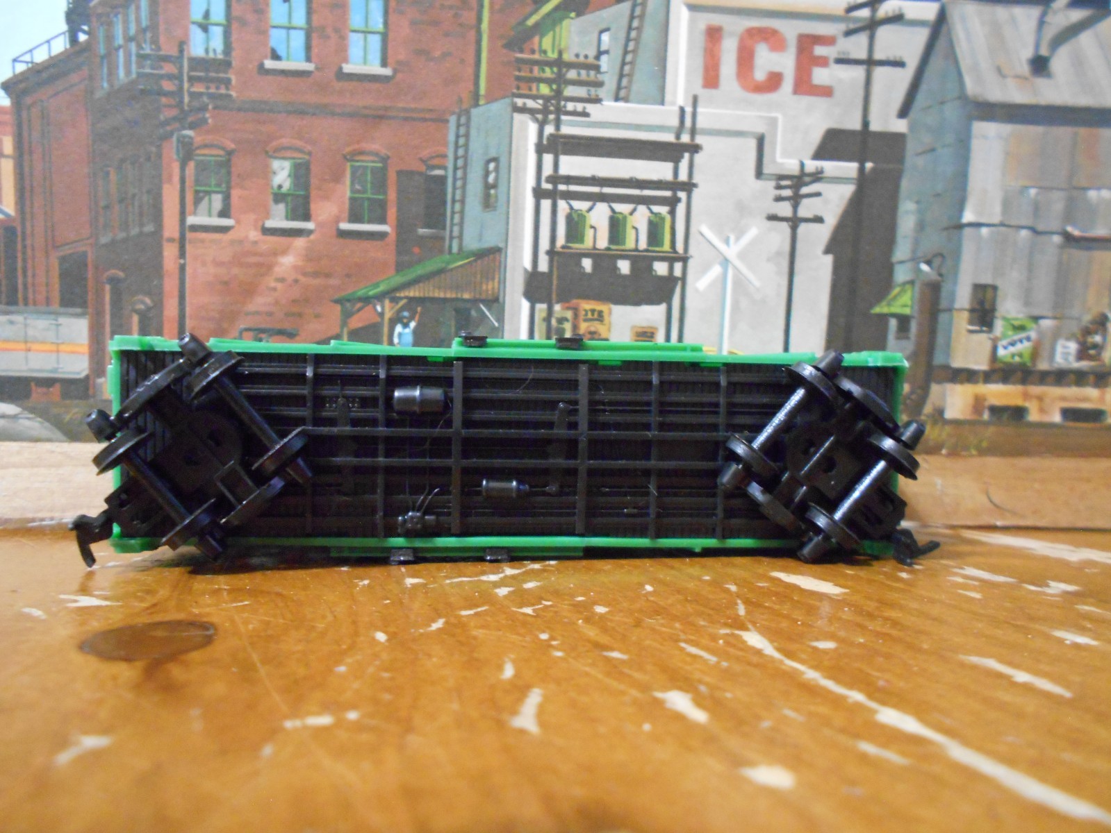 HO Train Model Power Great Northern 40′ Stock Car #582033