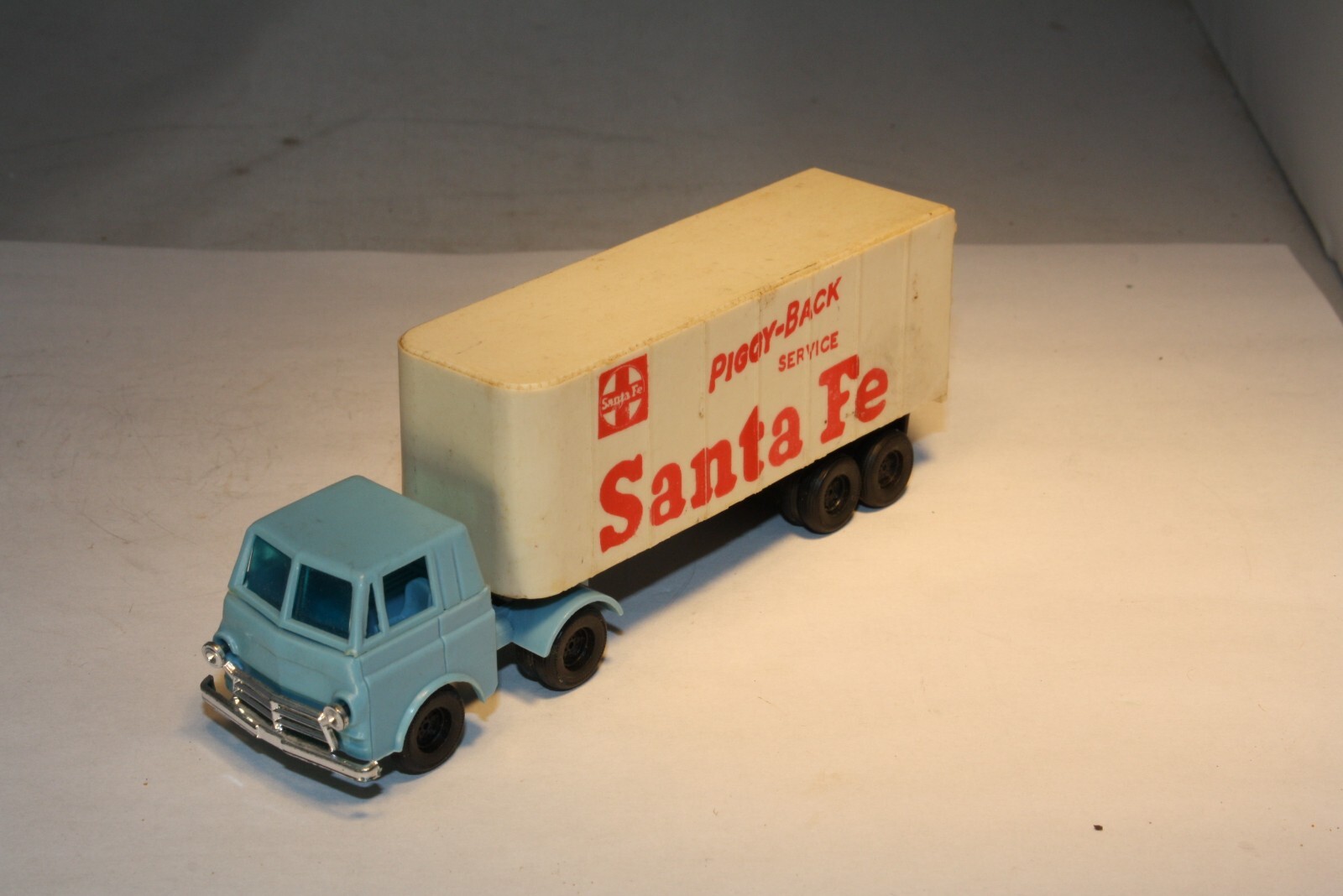 1960s Santa Fe Piggyback Set HO Scale TYCO Hong Kong Mint in Box