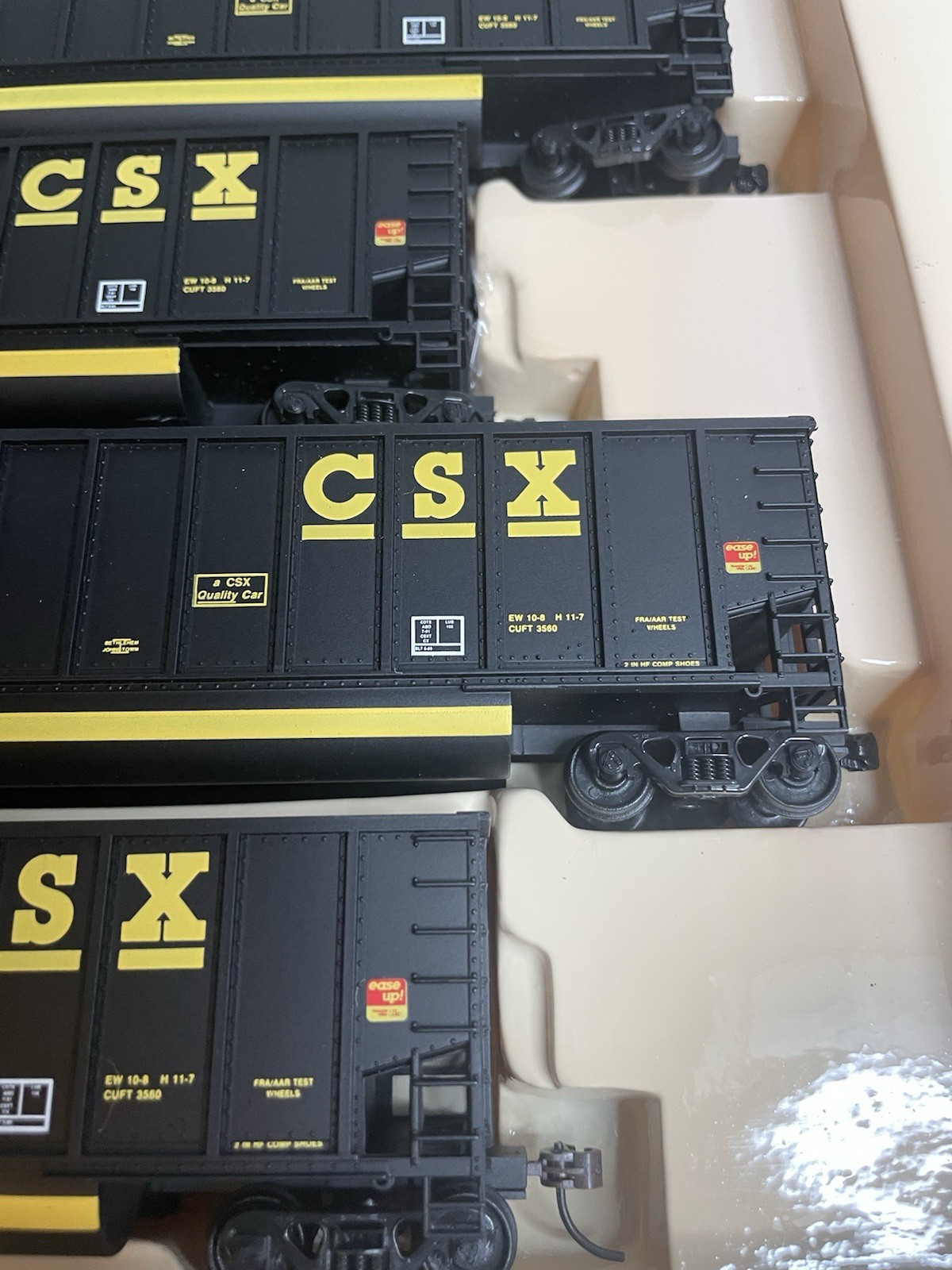 Walthers 932-5302 CSXT 6 Car Grain Hoppers PREOWNED