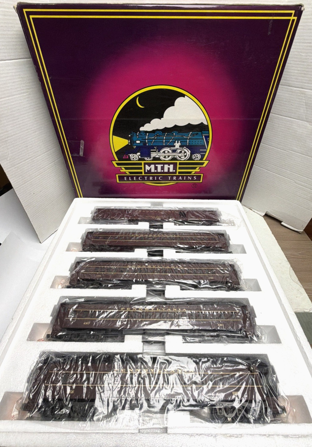 MTH O-GAUGE MT-4006 70′ MADISON HEAVYWEIGHT PRR TUSCAN RED 5-CAR SET – LNIB