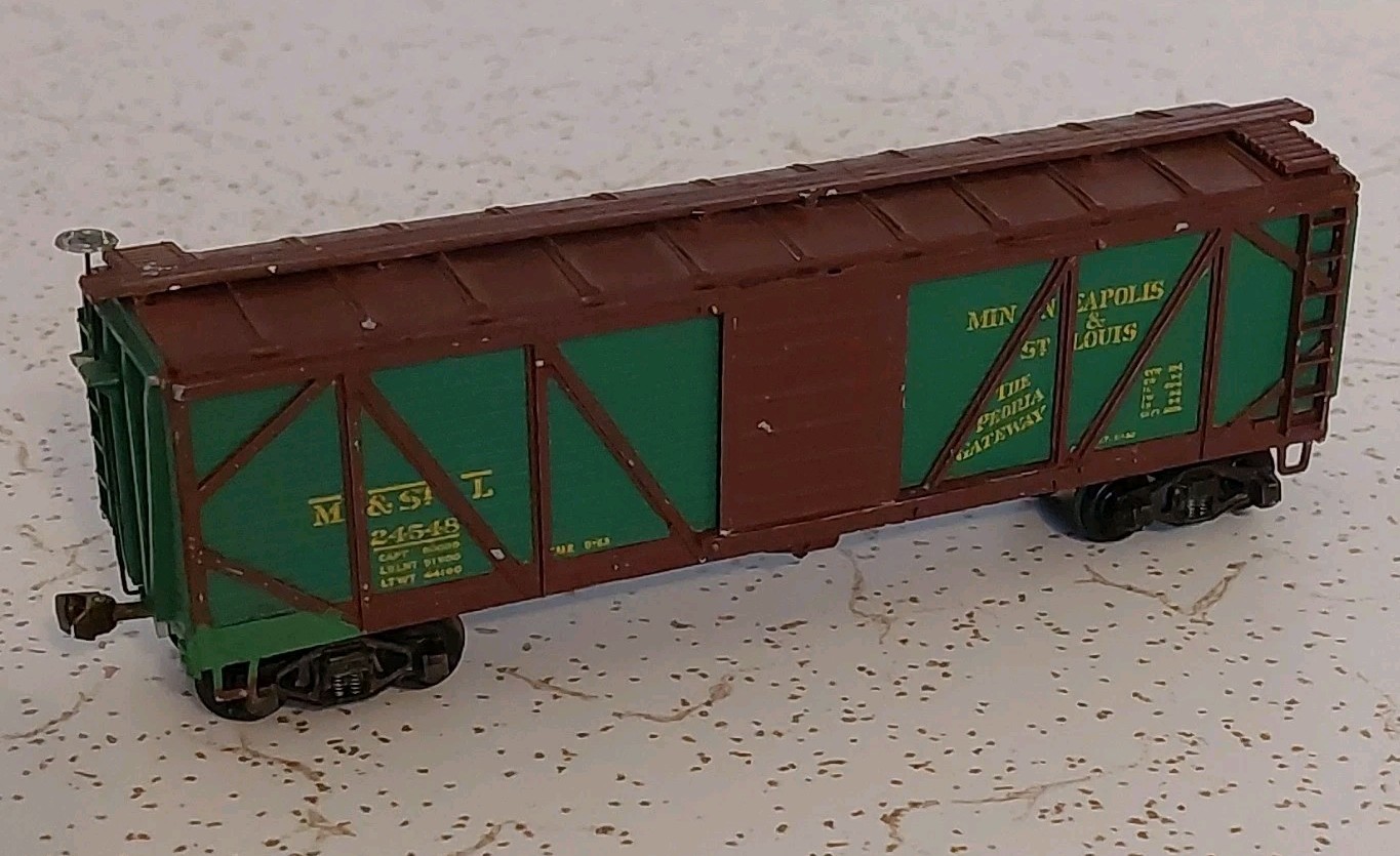 Ulrich Minneapolis & St.Louis HO Boxcar Sprung Metal Trucks Kadees Original Box