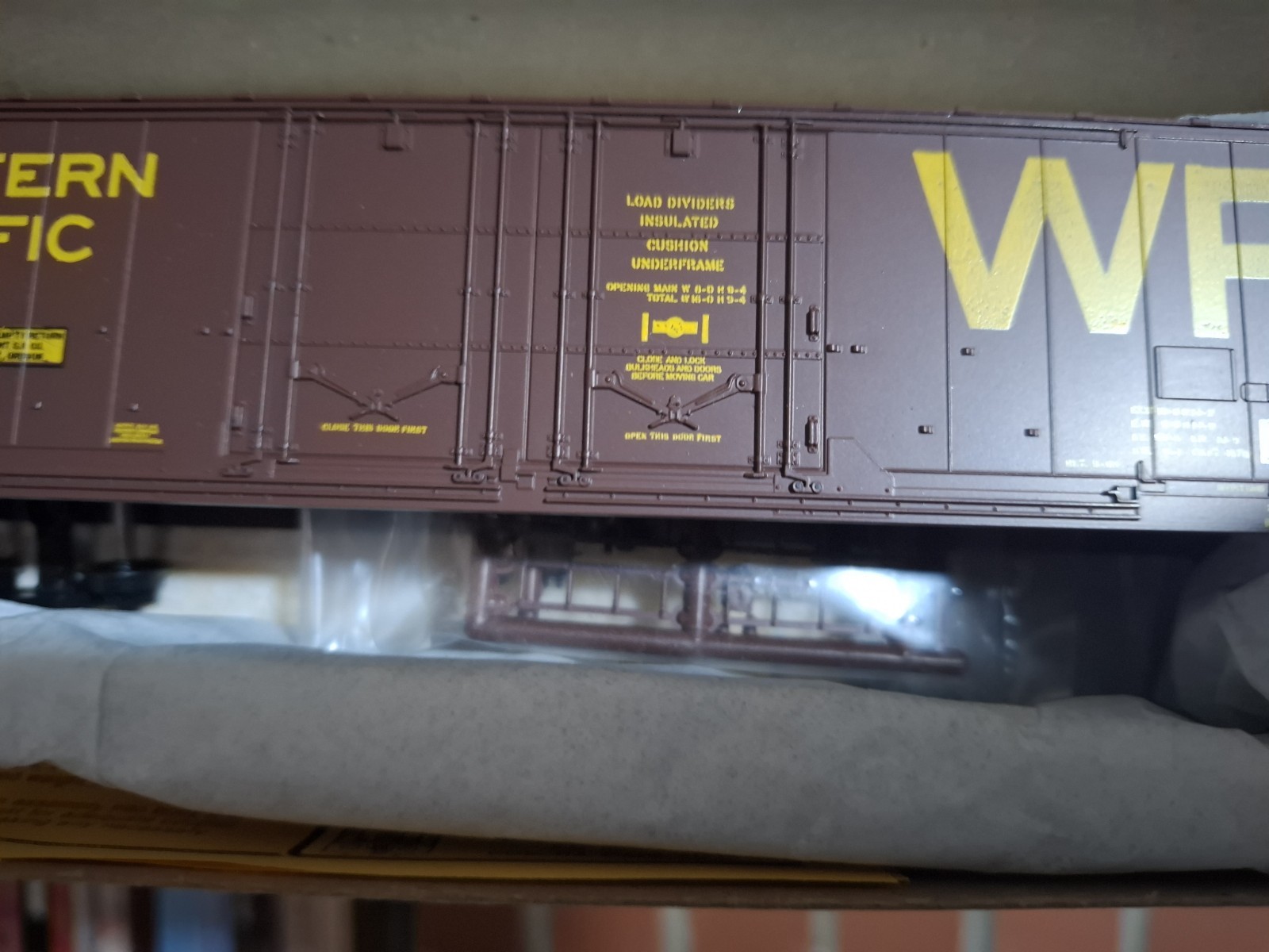 NOS Details West Western Pacific 52′ Double Plug Door Boxcar – WP #62035