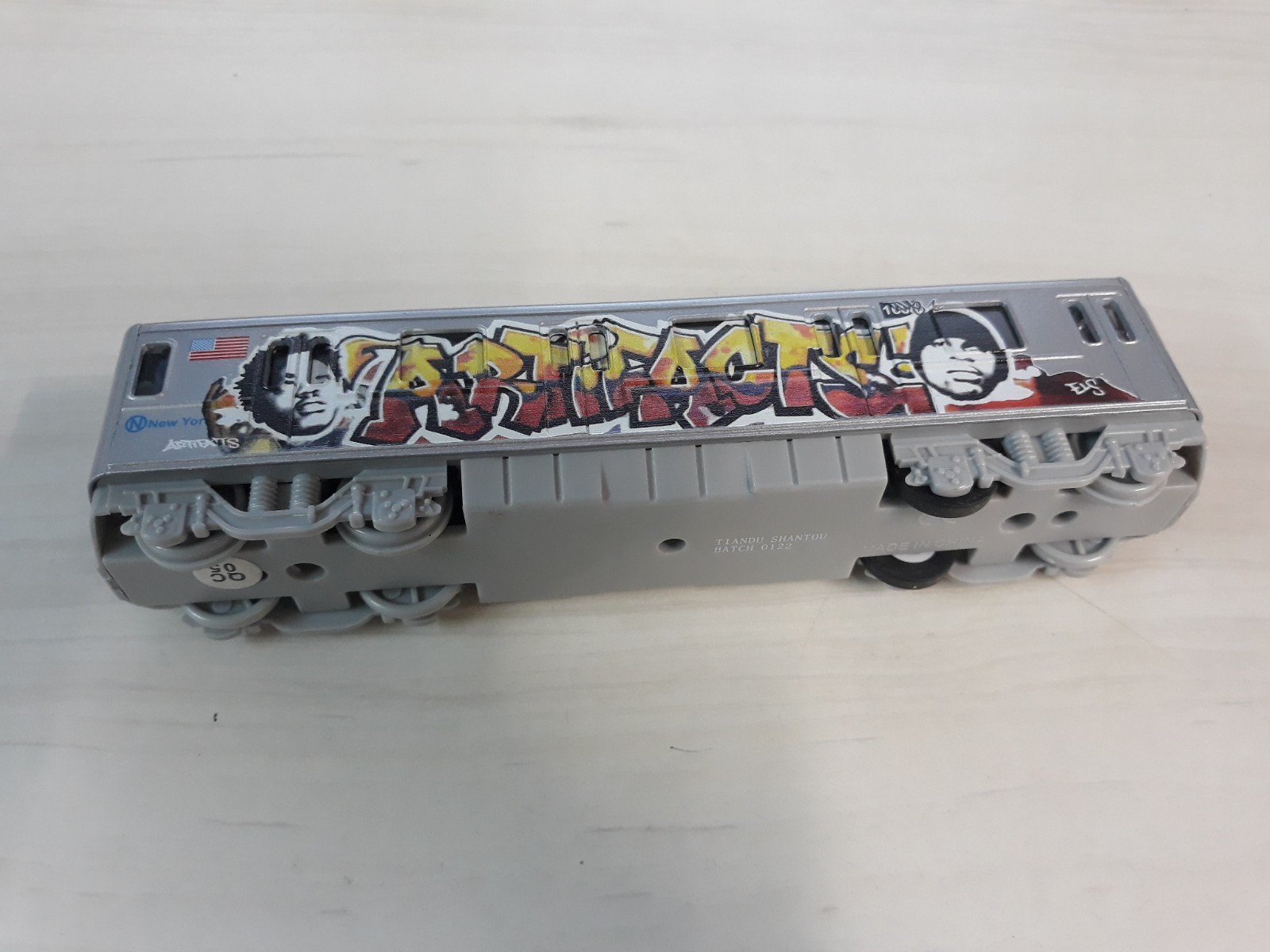 HO Train Graffiti Boxcar Signed Artifacts Wrong Side Of Da