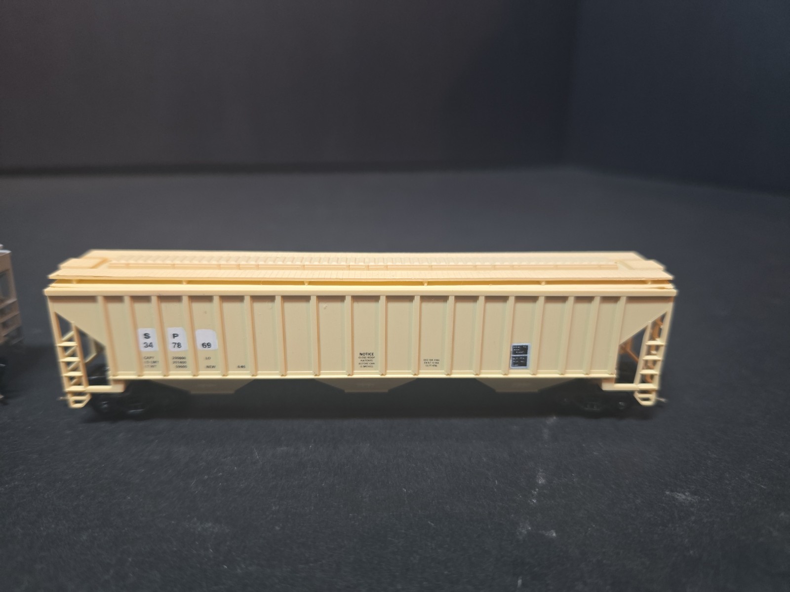 A3 Precision Masters Various Freight 5-Car Train Set See Details & Pictures!