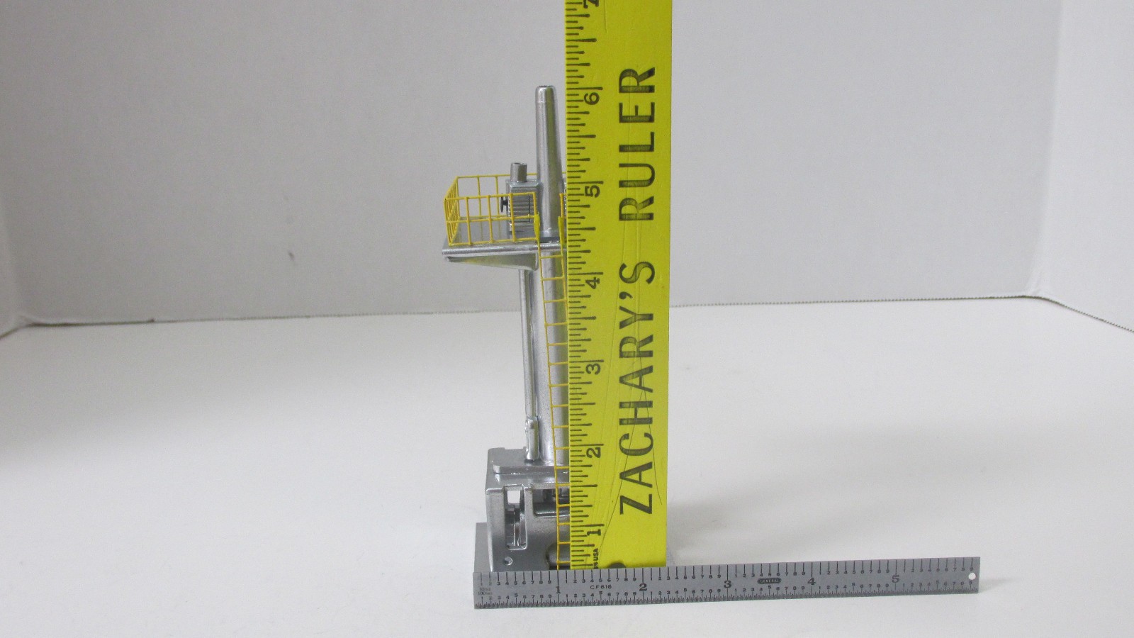 Ho,1:87,scale,3 piece oil/chemical refinery set ,scratch built,ready to go.