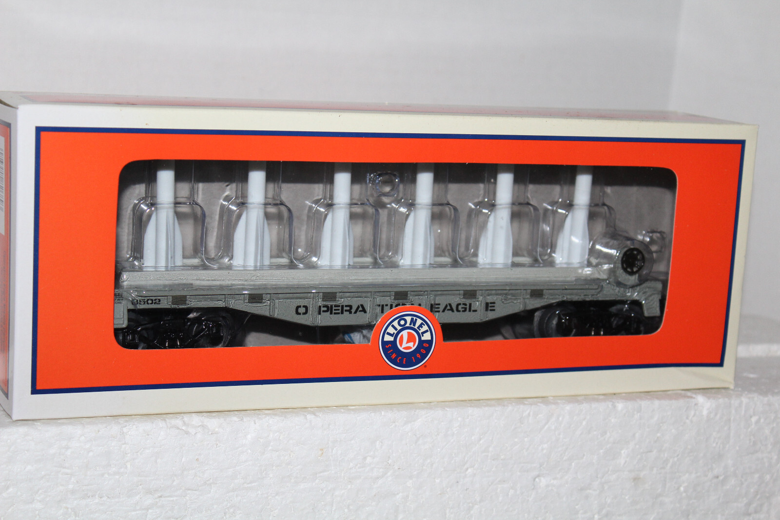 LIONEL #82689 OPERATION EAGLE MISSILE CARRYING FLATCAR