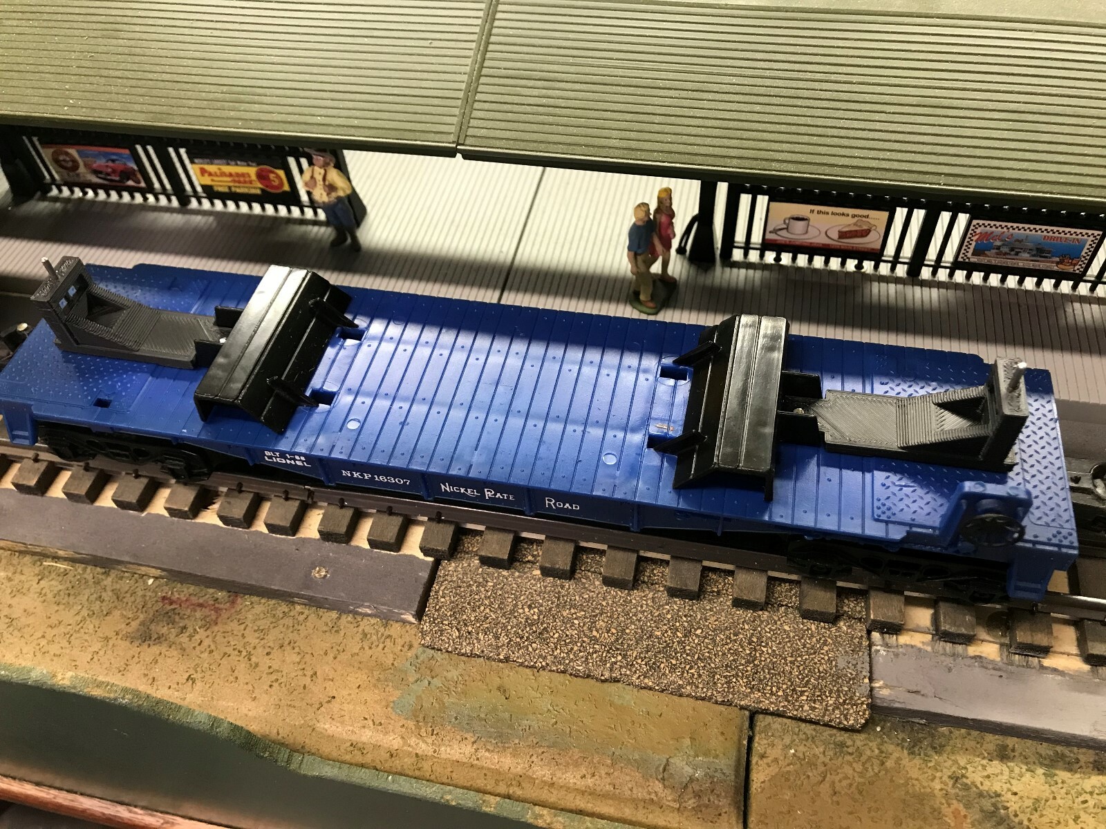 Lionel Piggyback Trailer Stand Kit for MPC/Modern