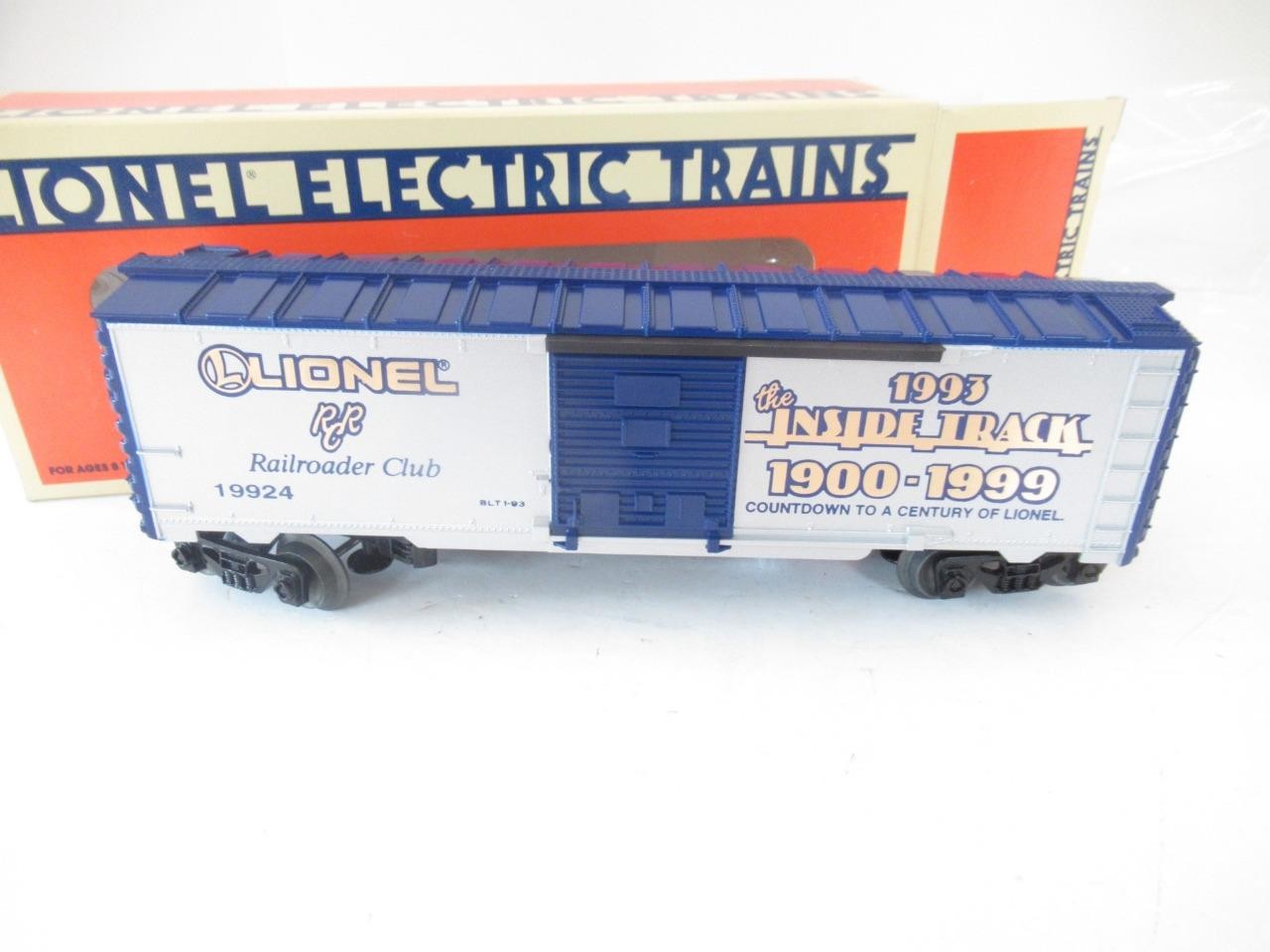 LIONEL – 19924- LIONEL RAILROAD CLUB BOXCAR- 1993 Boxed 0/027 SCALE -HB1