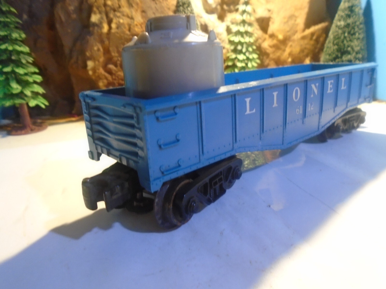 LIONEL VINTAGE O 7 027 GAUGE BLUE PLASTIC GONDOLA No 6112. EXCELLENT 5-246-7