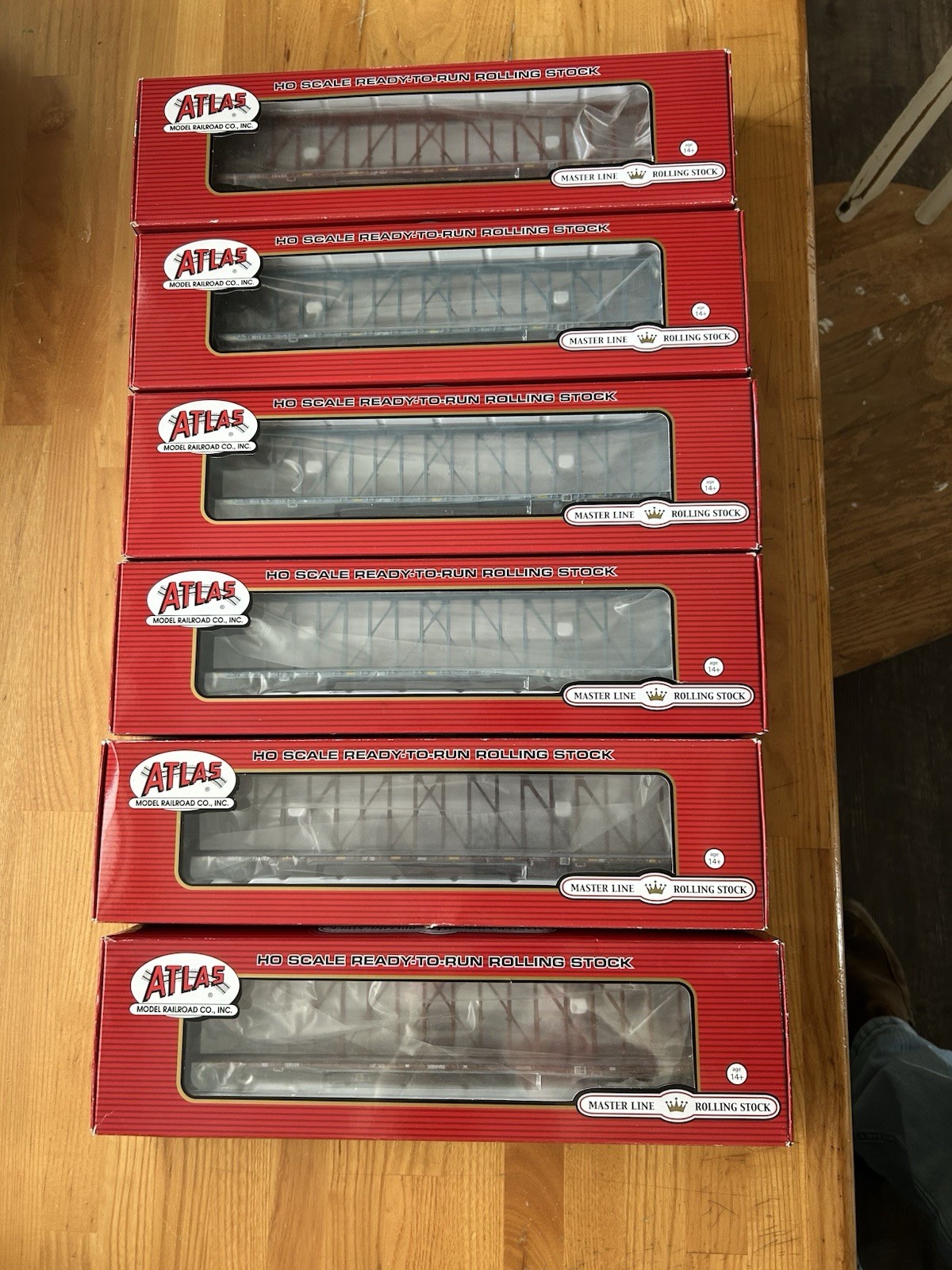 Atlas 73’ Center Partition Cars, Ho Scale Lot Of 6, Various Roads