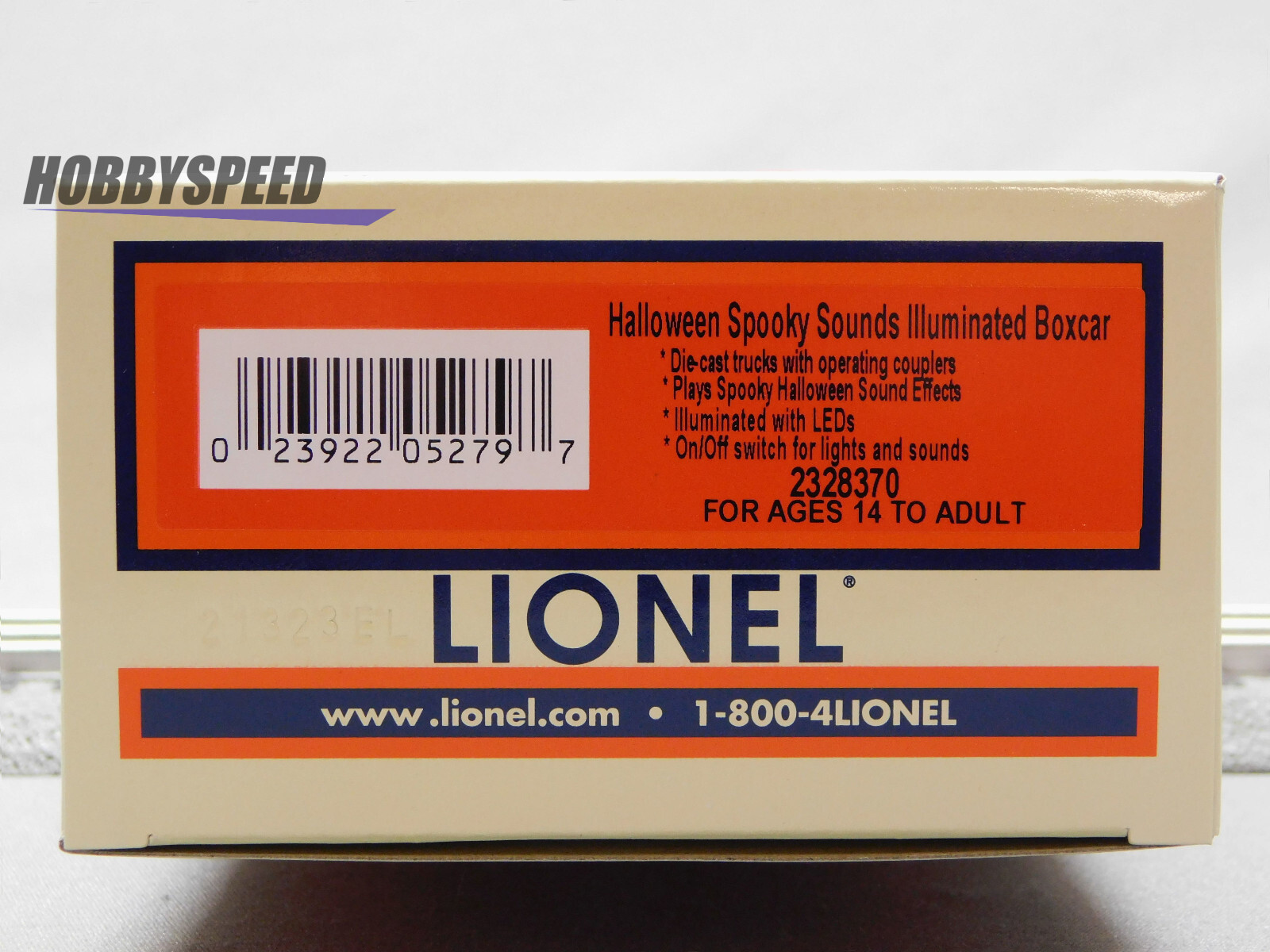 LIONEL HALLOWEEN SPOOKY SOUNDS BOXCAR W/ILLUMINATION LEDs freight 2328370 NEW